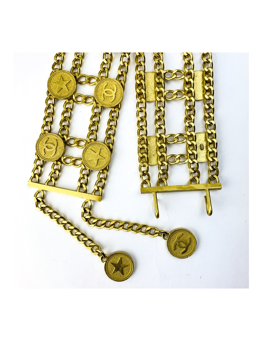 Ceinture CHANEL pièces CC et étoiles