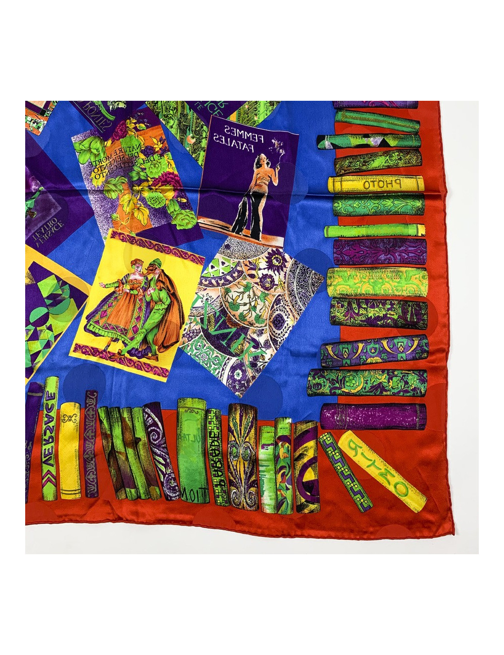 Foulard soie GIANNI VERSACE