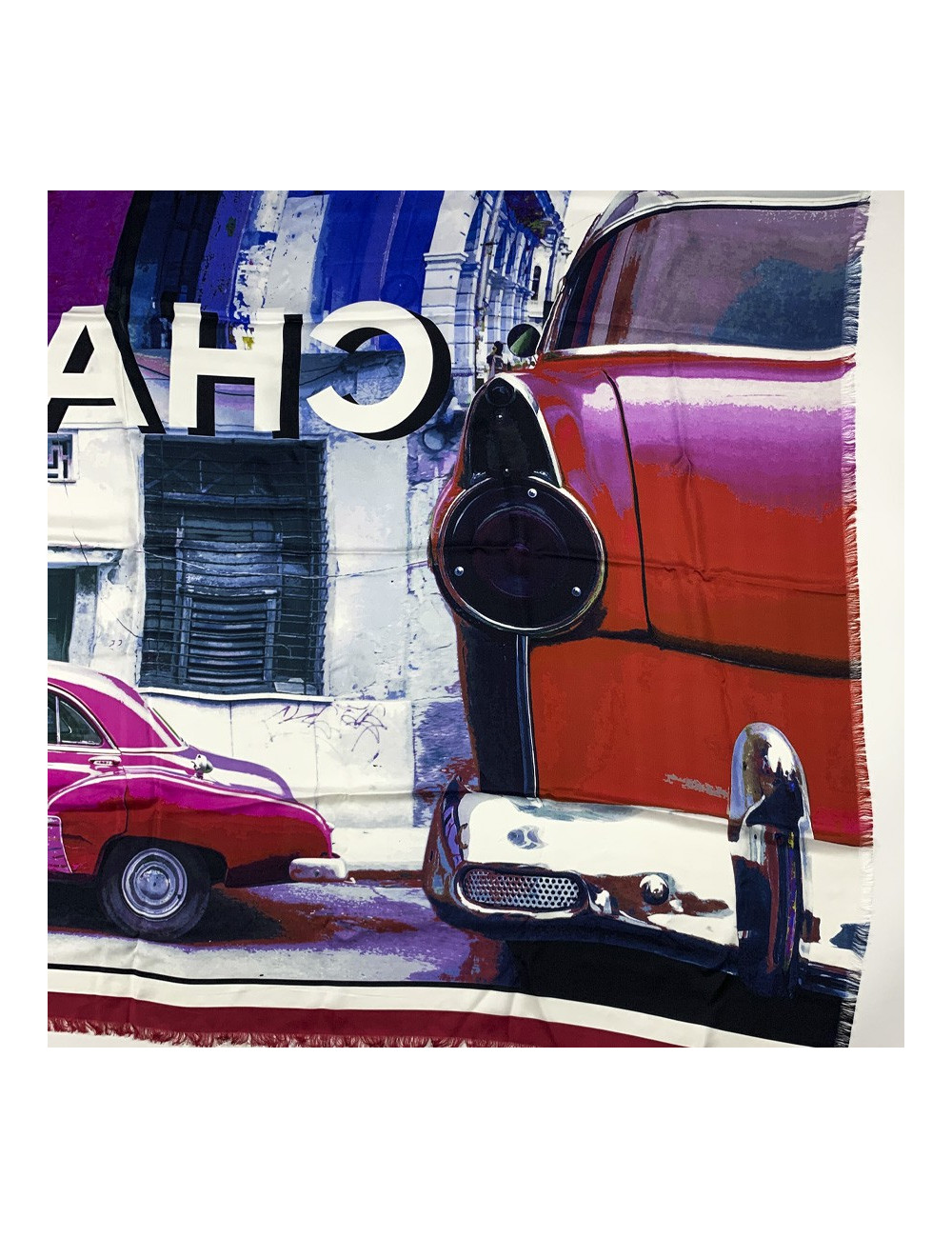 Châle CHANEL "C H A N E L" multicolore soie