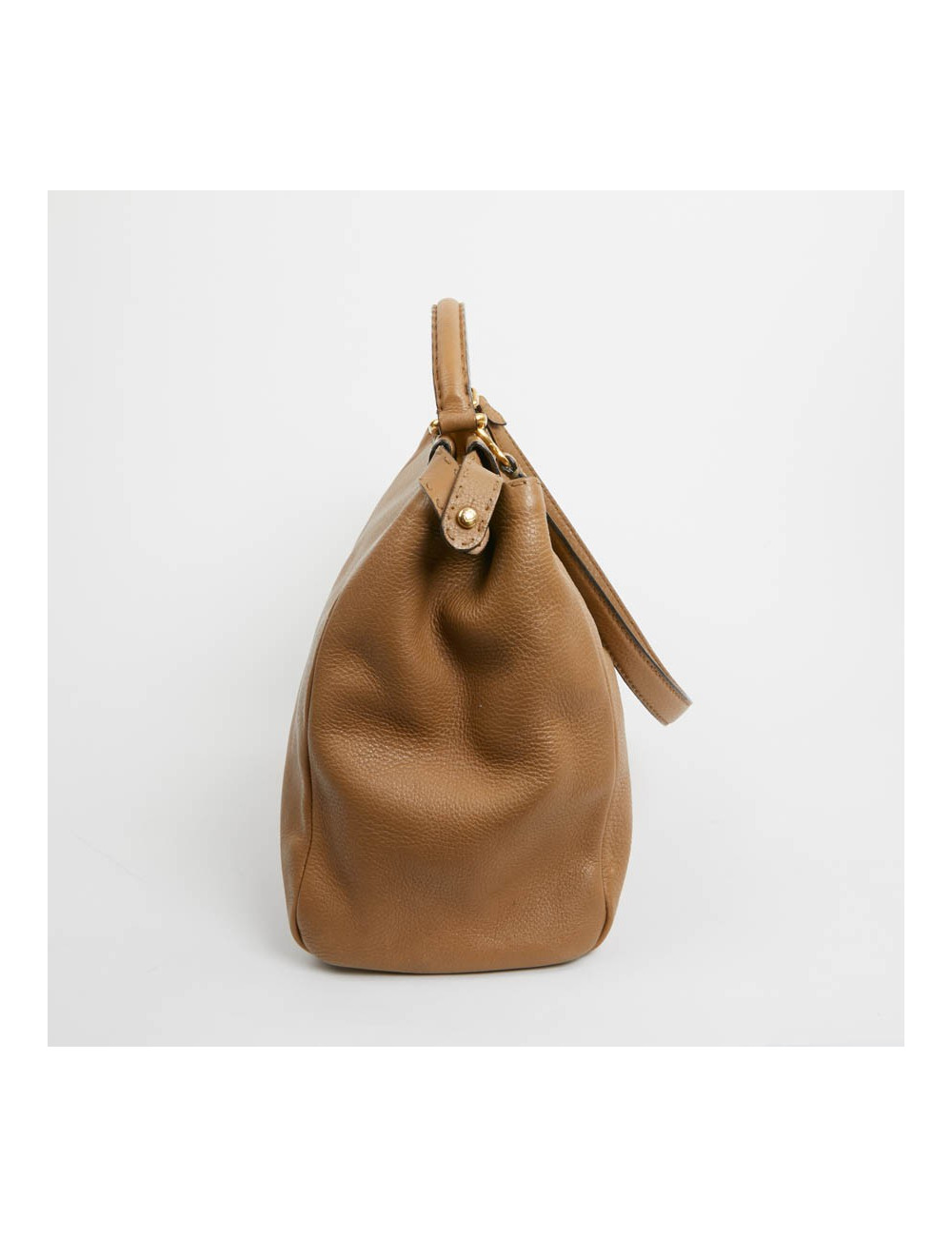 Peekaboo FENDI GM cuir grainé gold