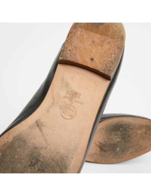 Boots CHANEL T 38,5 cuir et boutons CHANEL