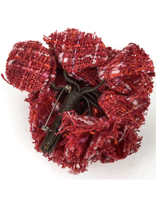 Broche camélia CHANEL