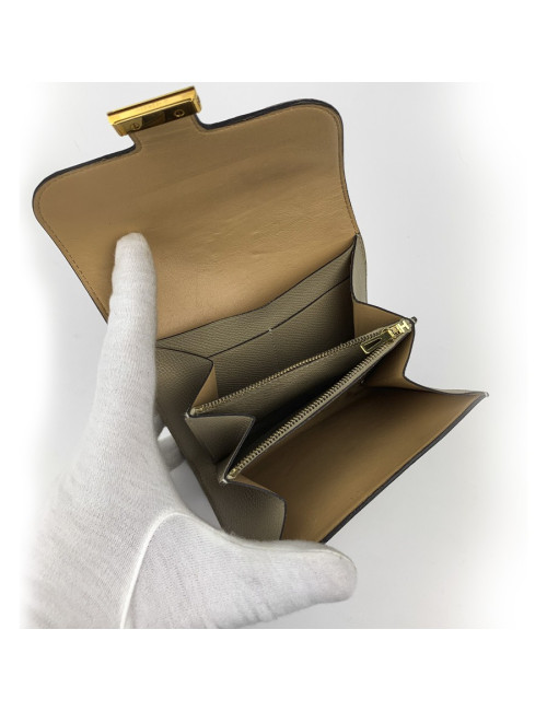 Portefeuille Constance compact HERMES cuir Epsom taupe