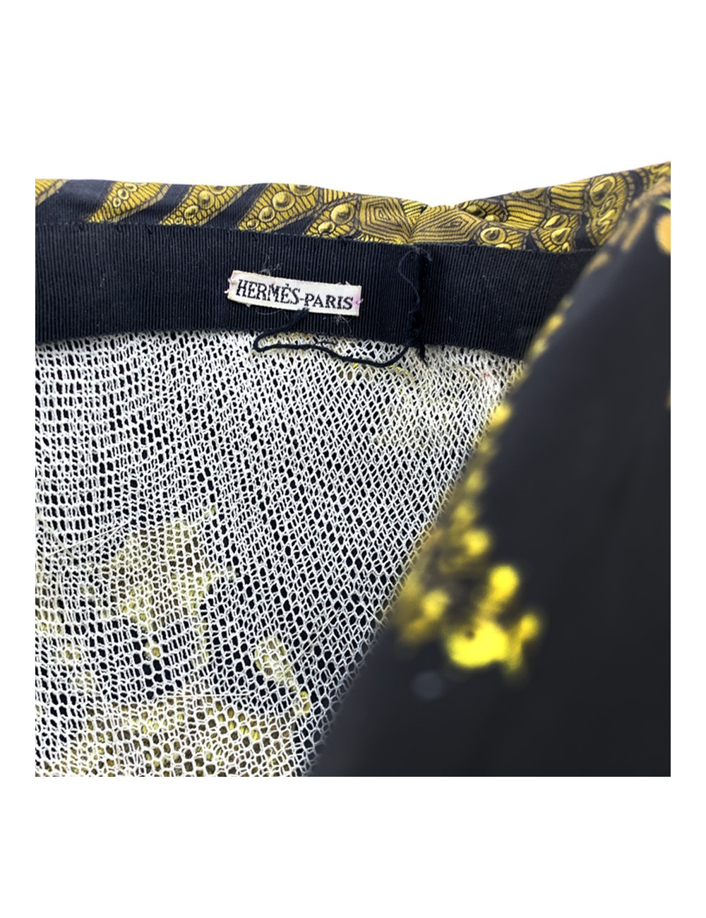 Chapeau HERMES en soie 