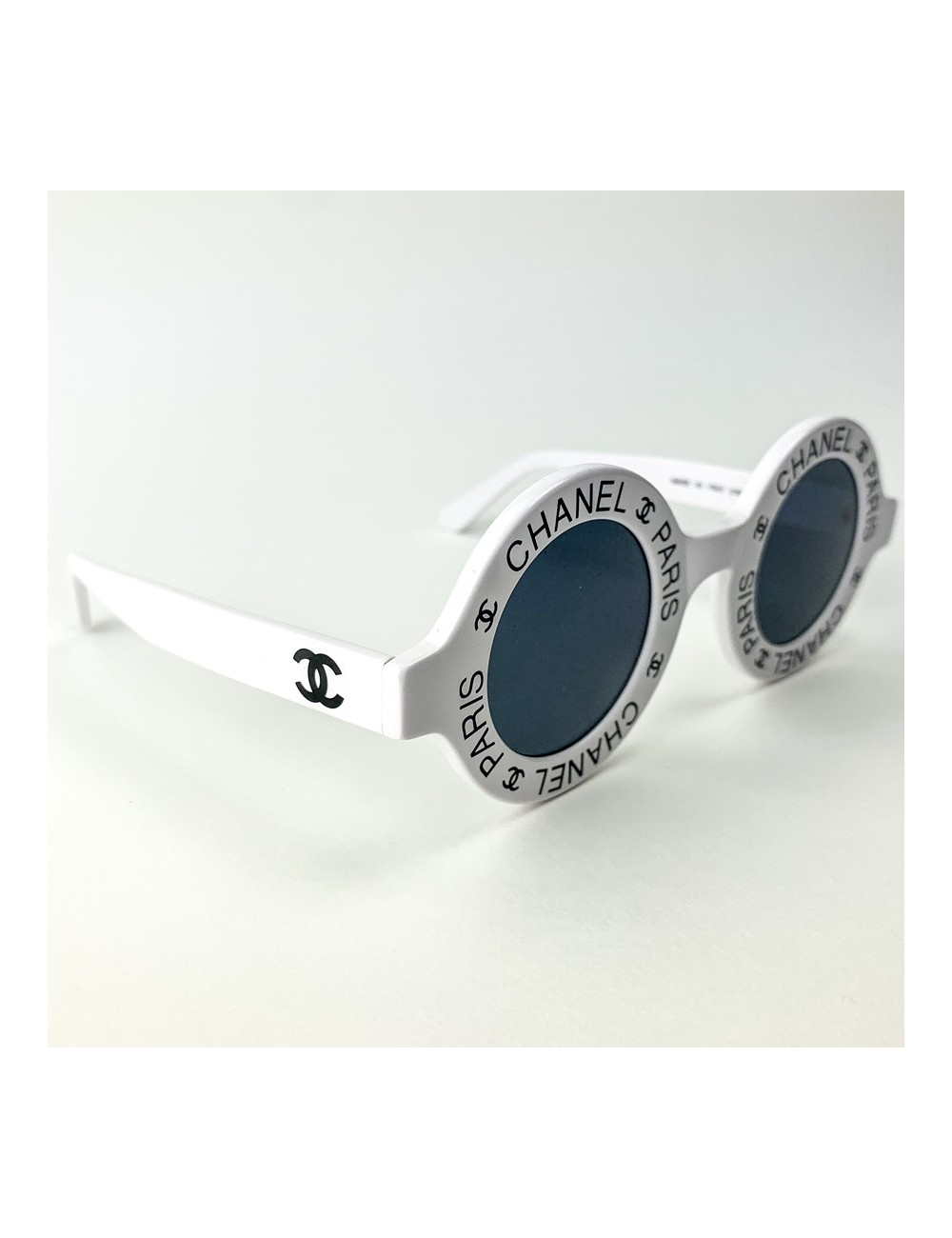 Solaires CHANEL blanches "CHANEL PARIS CC "