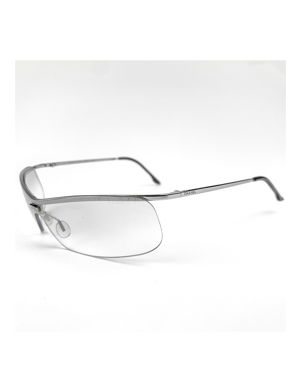 Lunettes de soleil CHANEL