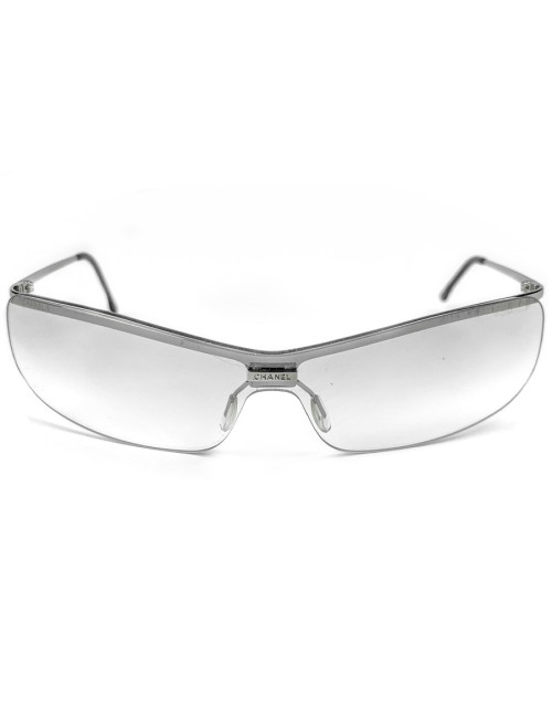 Solaires CHANEL rectangulaires et transparentes