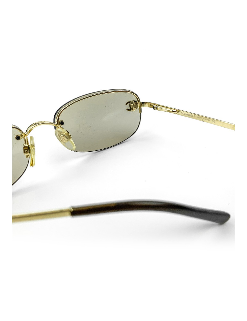 Lunettes de soleil CHANEL ovales verres bruns