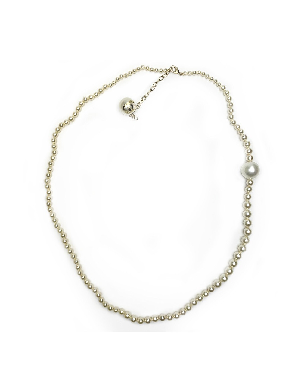 Sautoir CHANEL perles nacrées
