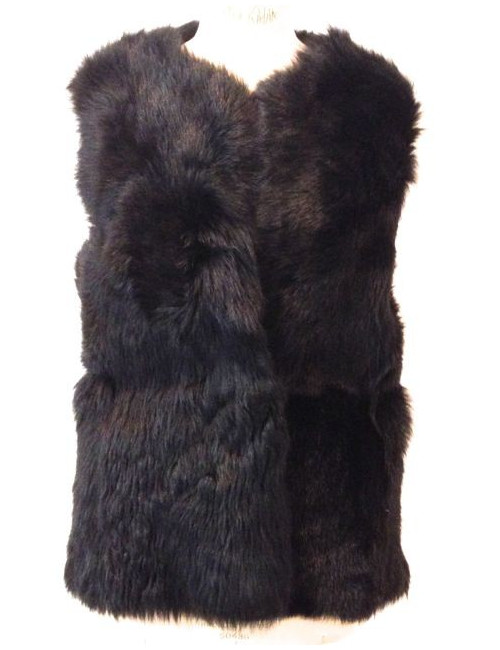 Black returned skin T U