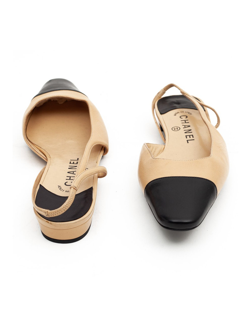 Sandales plates CHANEL bicolores beige et noir