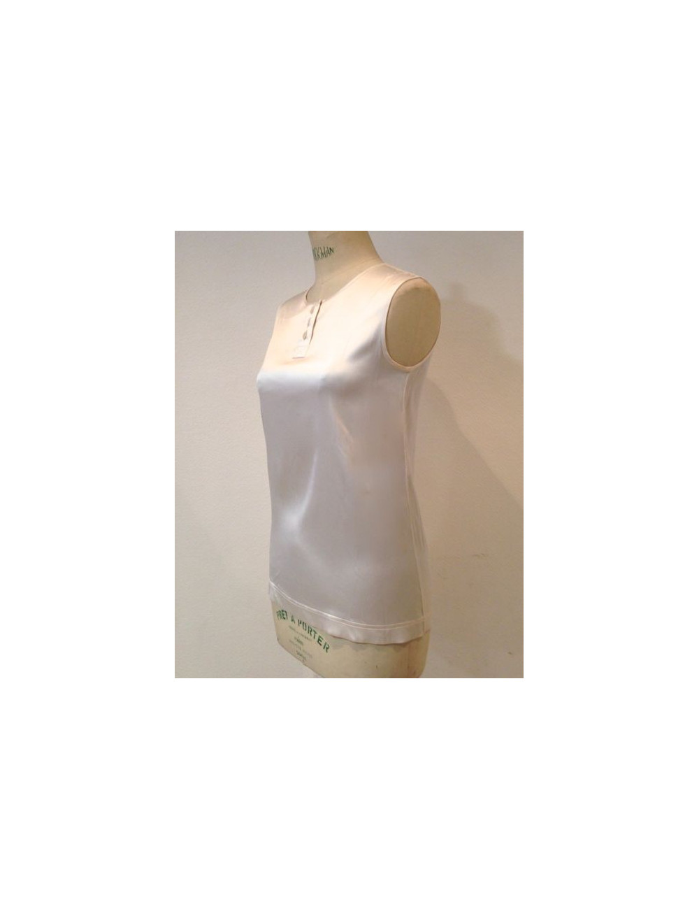 Top CHANEL en soie blanc sans manches T 38