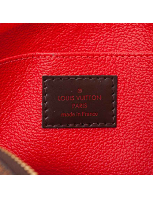 Louis Vuitton Pochette Cosmétique