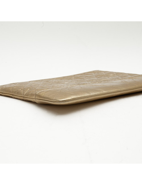 Pochette CHANEL cuir doré