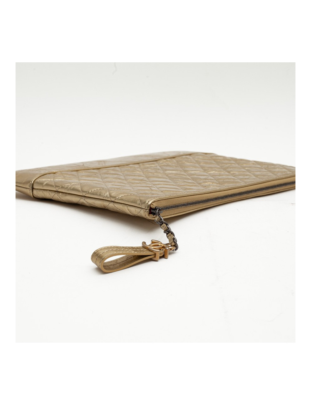 Pochette CHANEL cuir doré