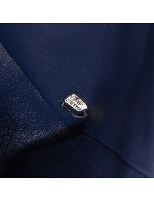 CHANEL Timeless cuir caviar bleu