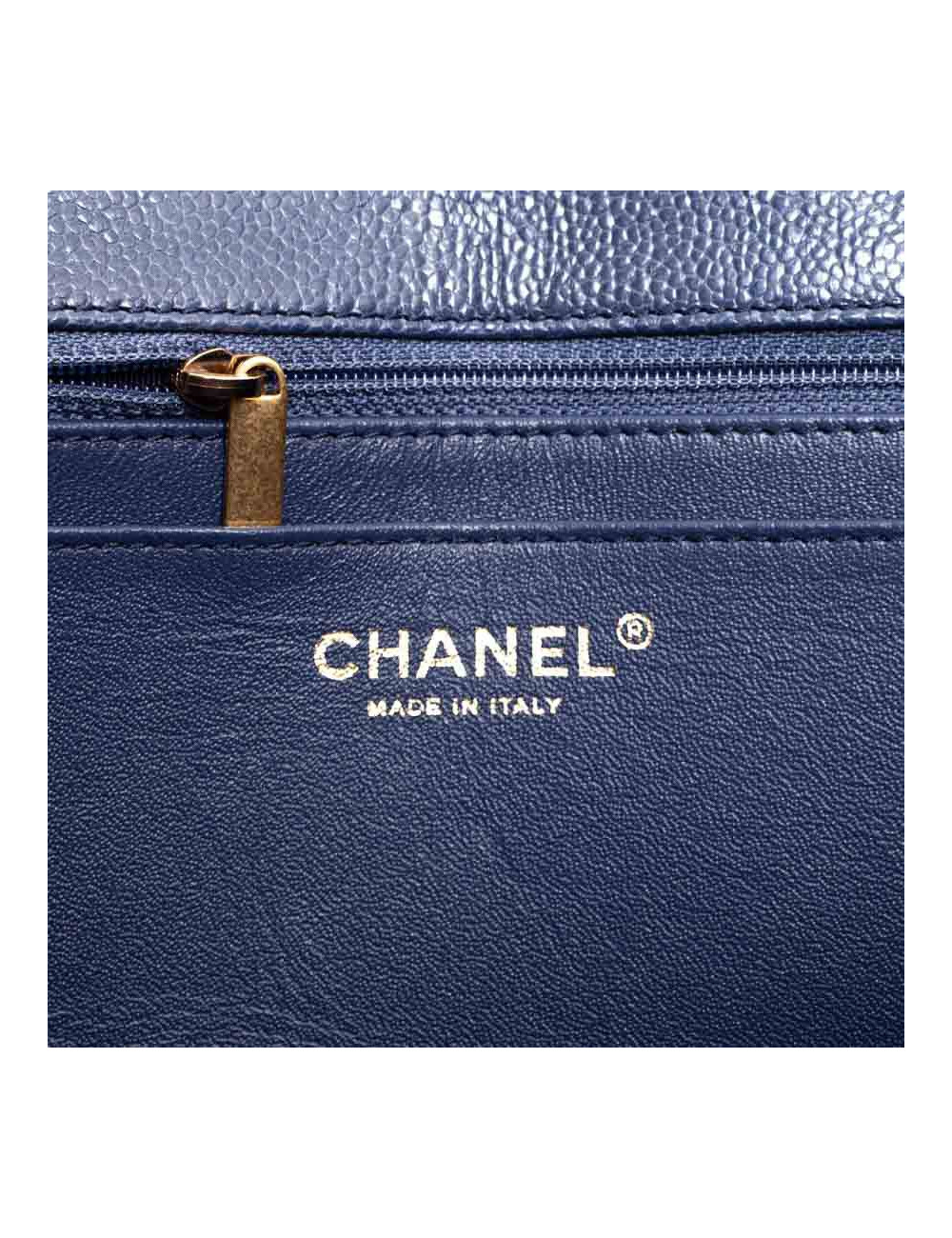 CHANEL Timeless cuir caviar bleu