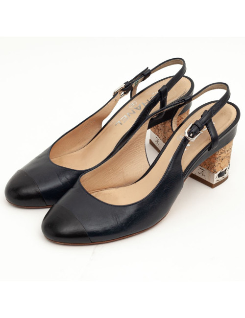 CHANEL sandales cuir noir