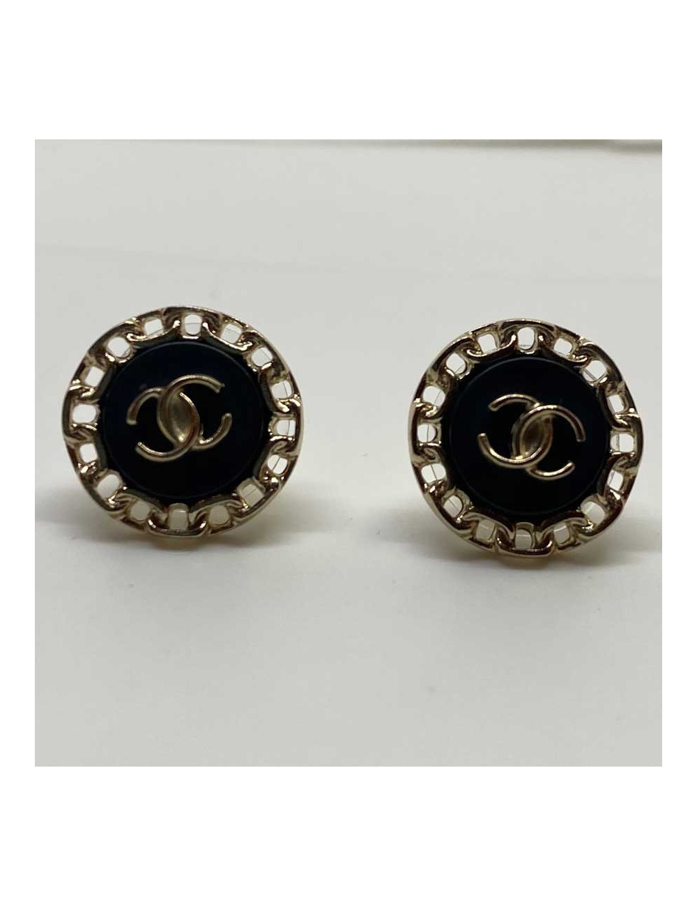 Boubles d'oreille clips CHANELD