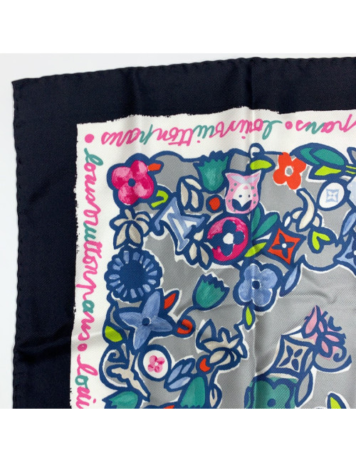 Carré Louis Vuitton