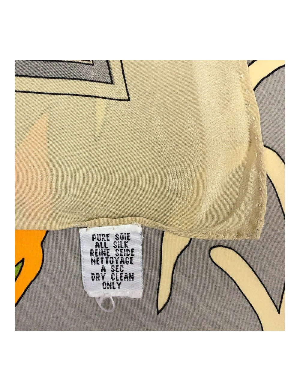 Foulard Torrente jaune a fleurs