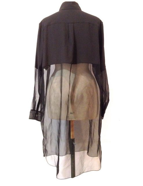 Blouse HERMES en soie noire mate et transparente