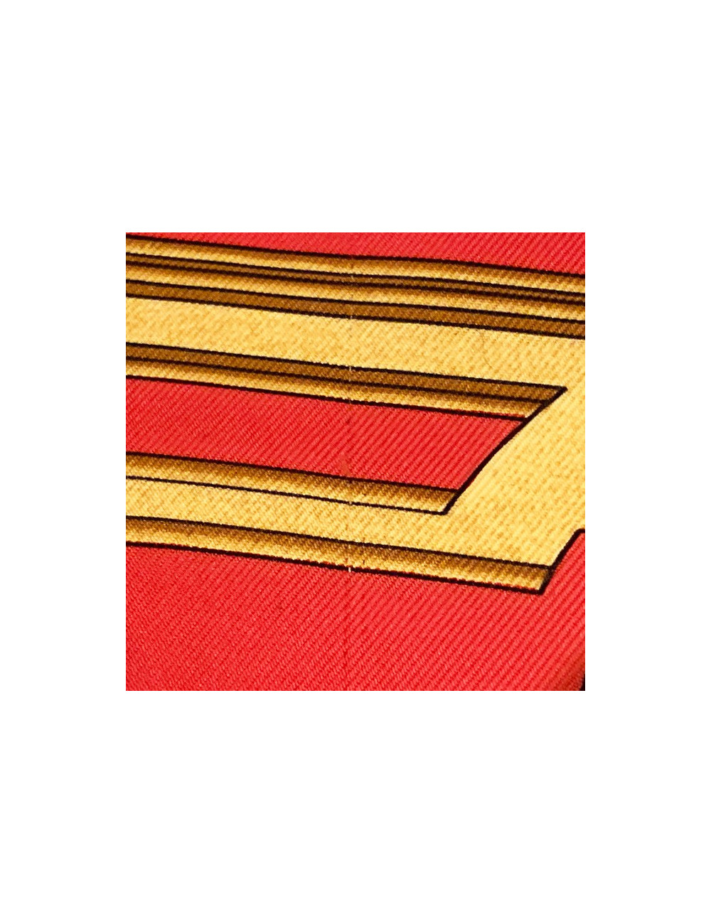 Carré HERMES Les Tuileries soie rouge