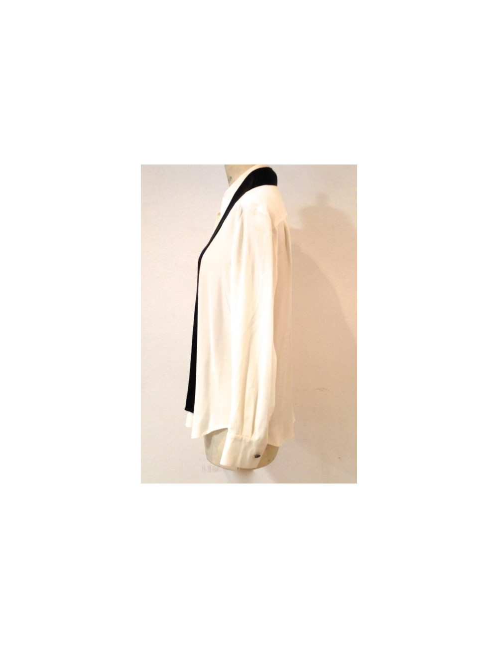 Chemisier CHANEL en soie blanc et noir