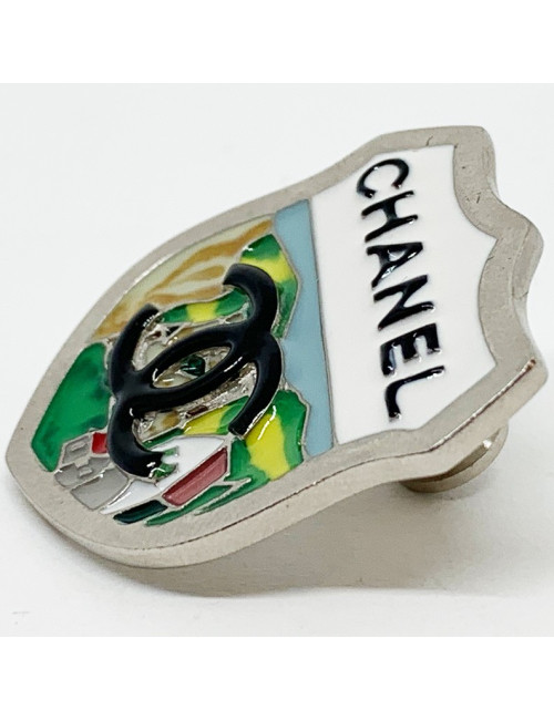 CHANEL Paris-Moscou coat of arms pin's