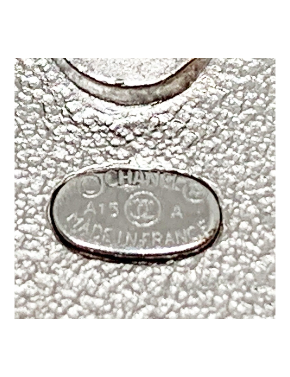 CHANEL Paris-Moscou coat of arms pin's