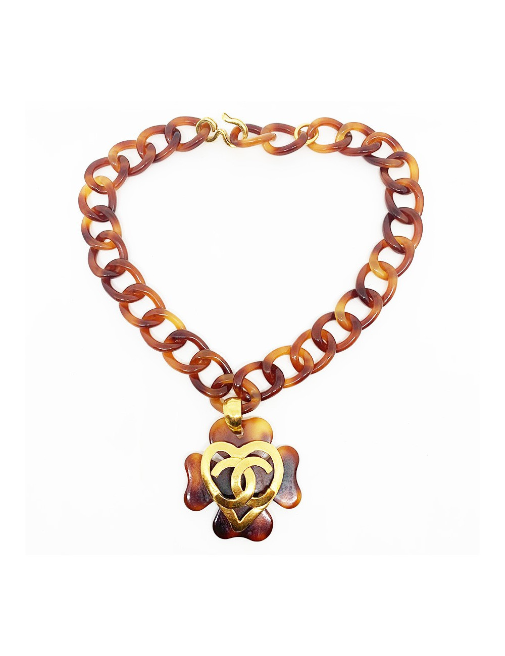 Collier écaille CHANEL coeur doré 