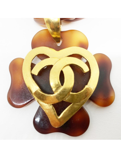 Collier écaille CHANEL coeur doré 