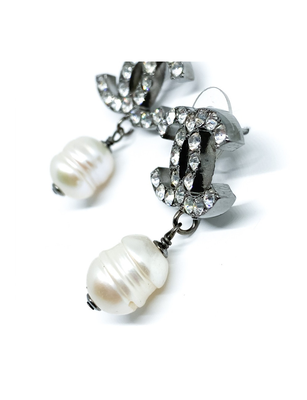 Boucles d'oreille CHANEL