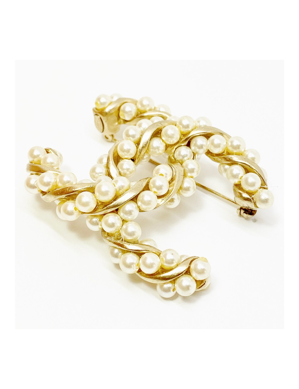 Broche CHANEL perles 
