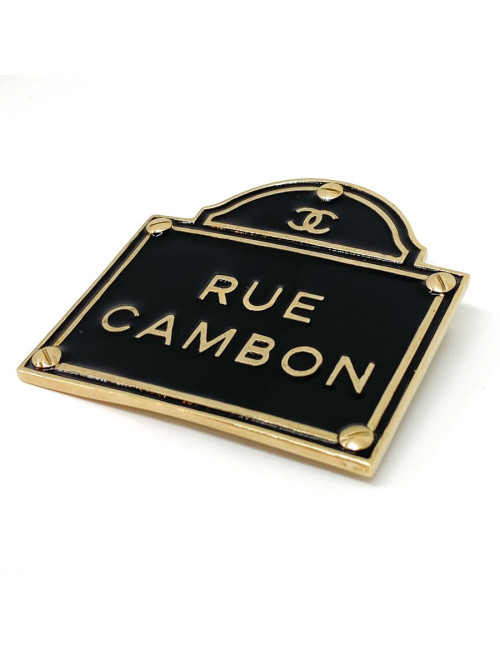 Broche CHANEL "Rue Cambon"