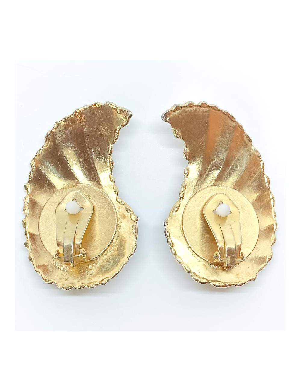 Clips d'oreilles fantaisie vintage dorées