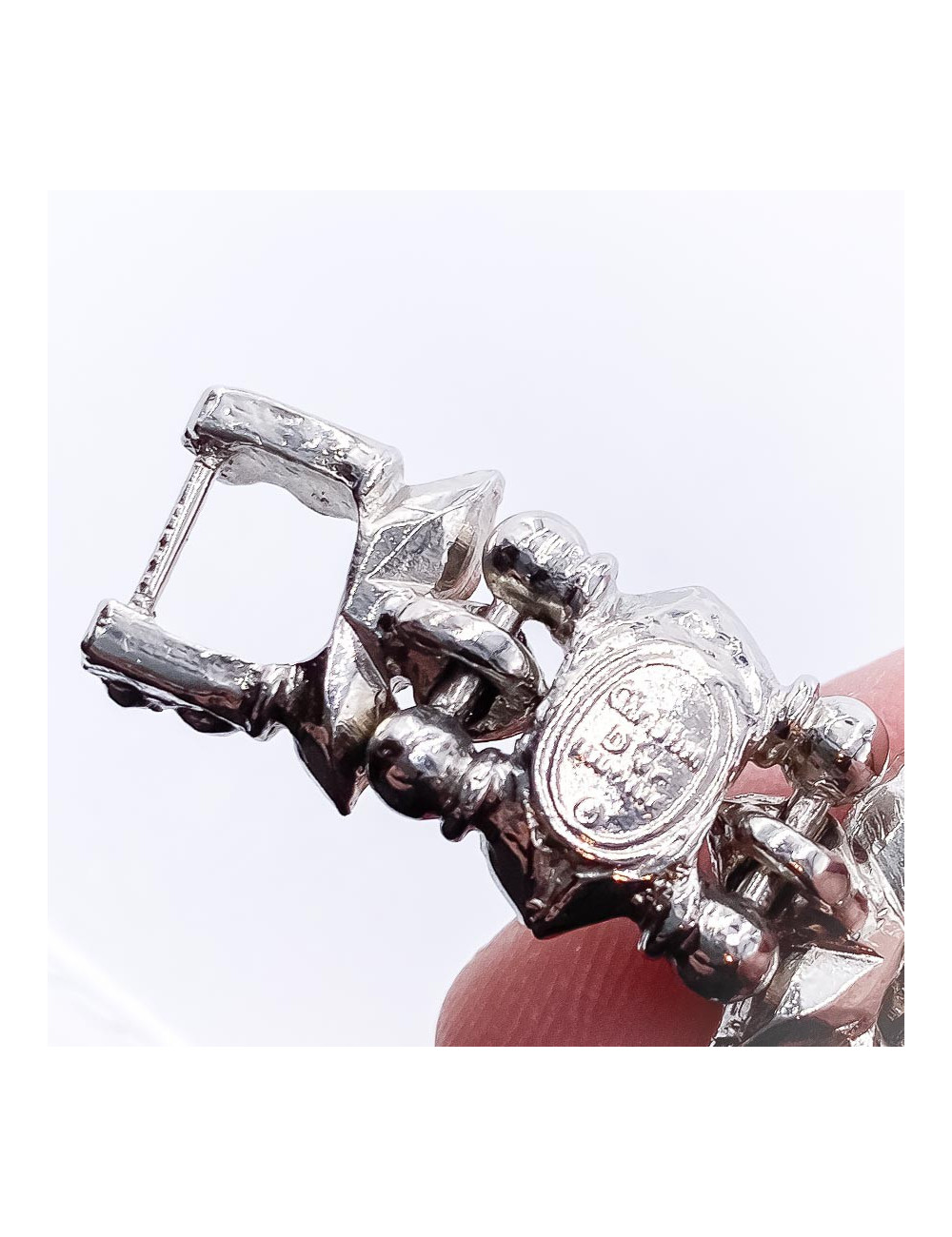 Bracelet CHRISTIAN DIOR serti de brillants