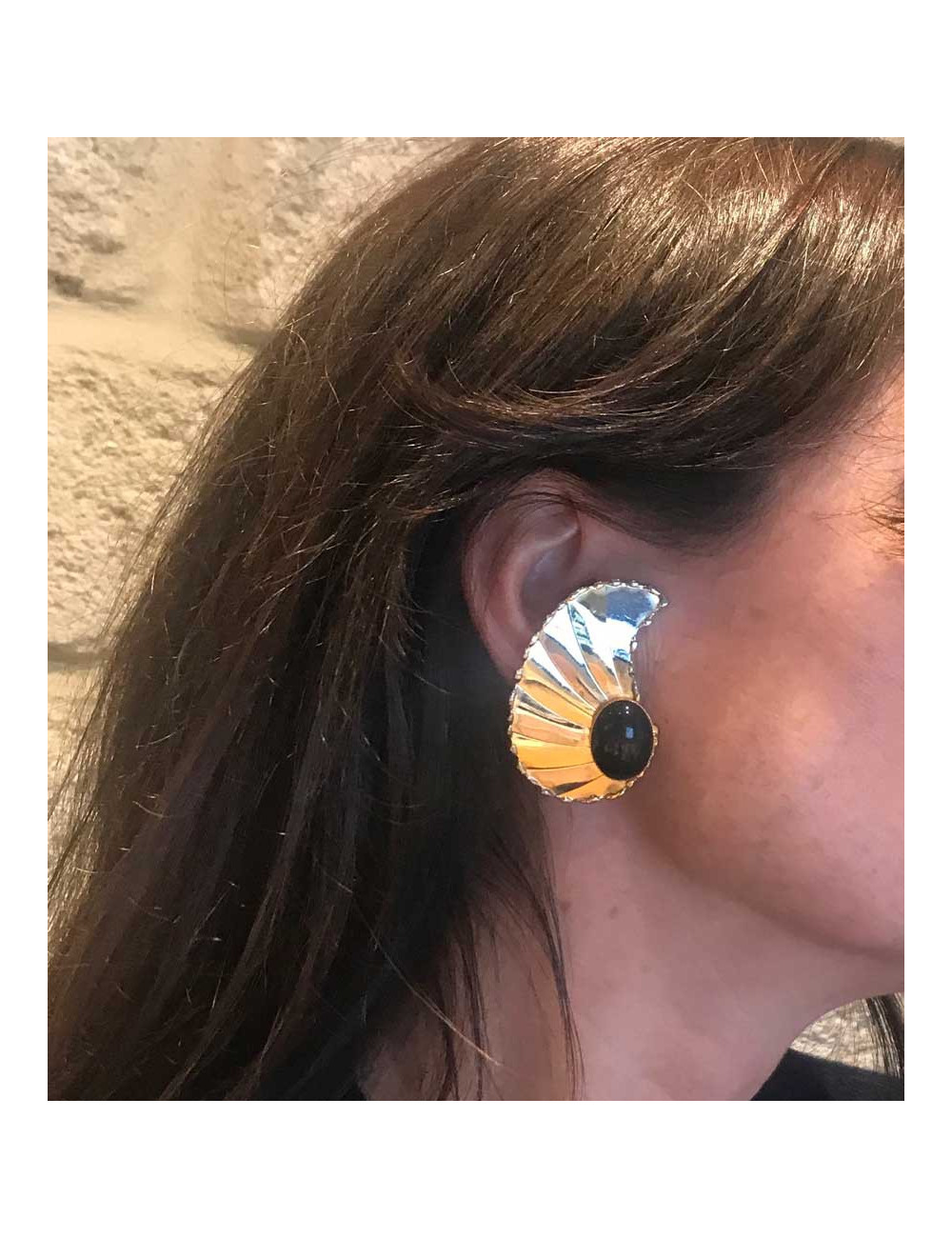 Clips d'oreilles fantaisie vintage dorées