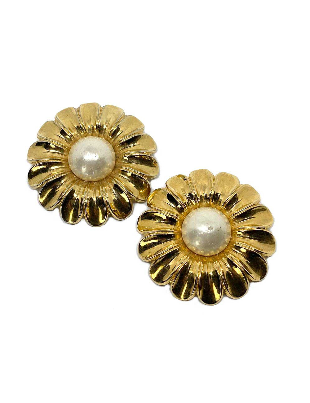 Collector! CHANEL vintage flower clips - Certified Authentic