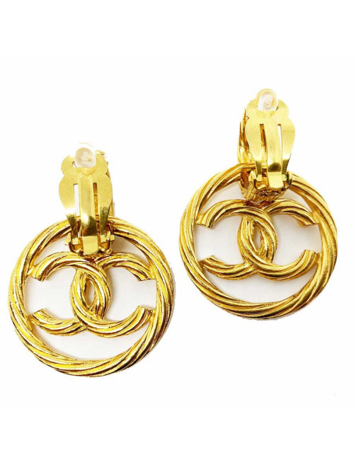 Clips CHANEL Vintage CC dans un cercle