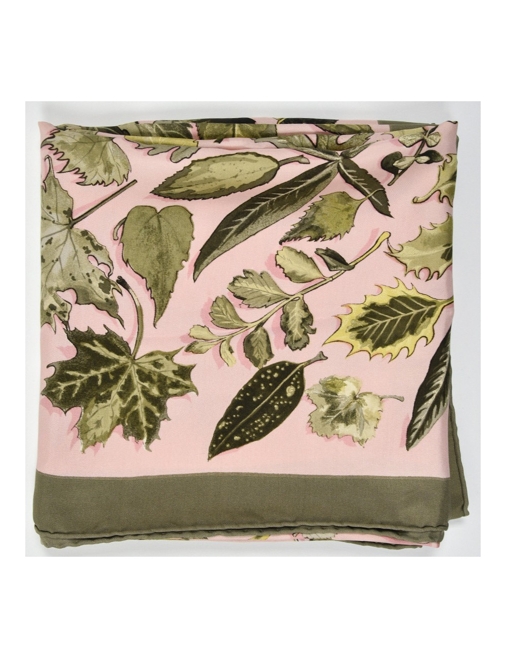 Carré HERMES kaki Feuilles d'automne