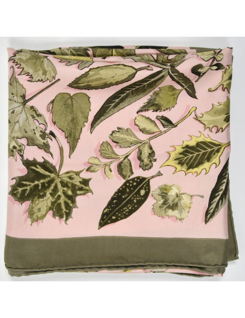 Carré HERMES kaki Feuilles d'automne