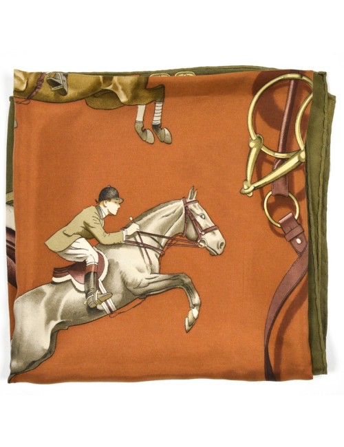 Carré HERMES "Jumping" en soie kaki et marron