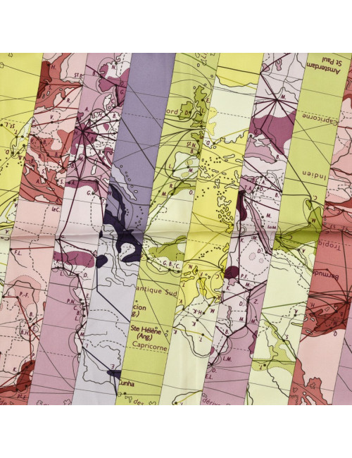 HERMES Scarf "Le monde est vaste" - Certified Occasion to shop here