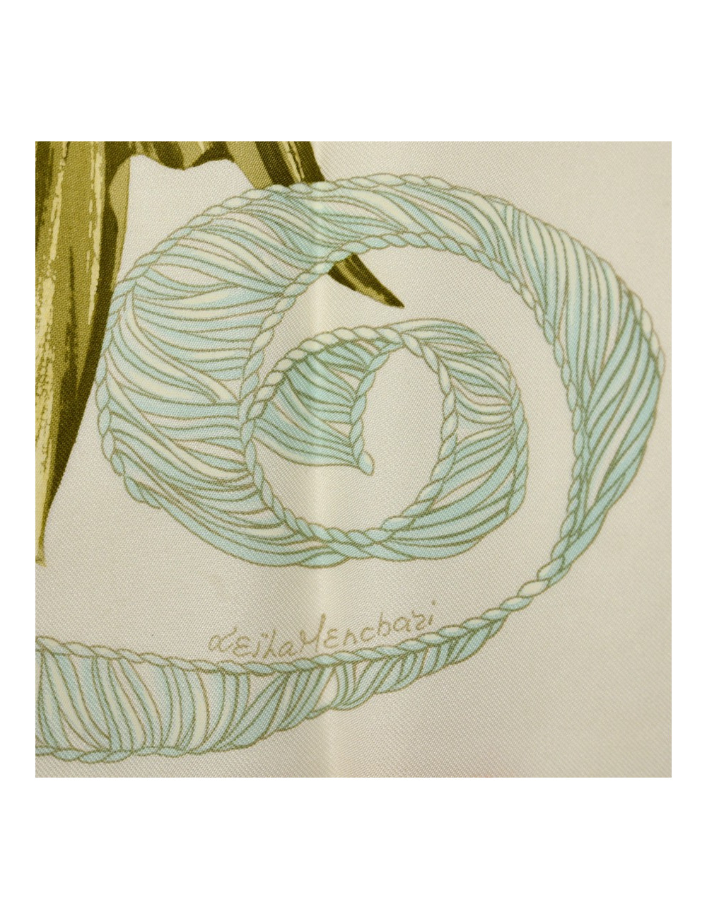 Carré HERMES Regina 100% soie