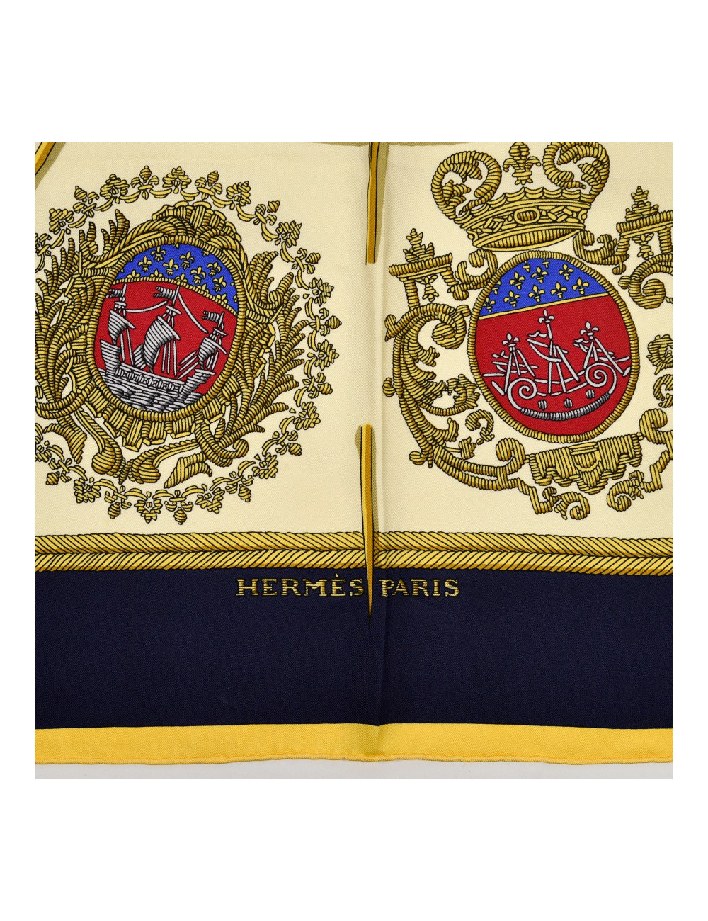 Carré Les armes de Paris HERMES