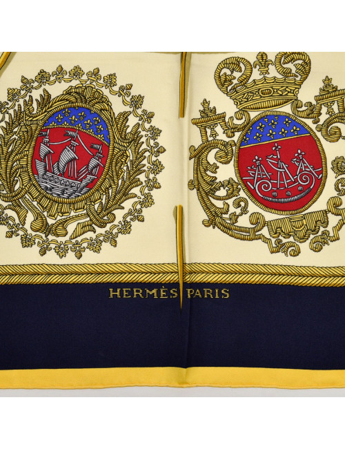 Carré Les armes de Paris HERMES