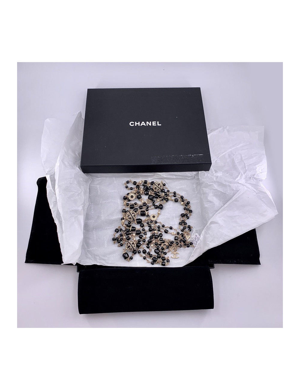 Boucles d'oreille CHANEL