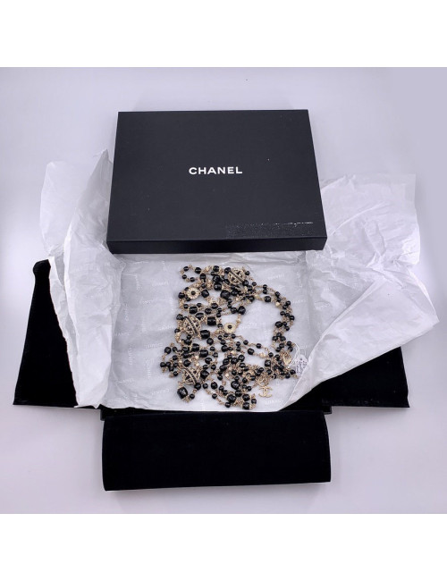 Boucles d'oreille CHANEL