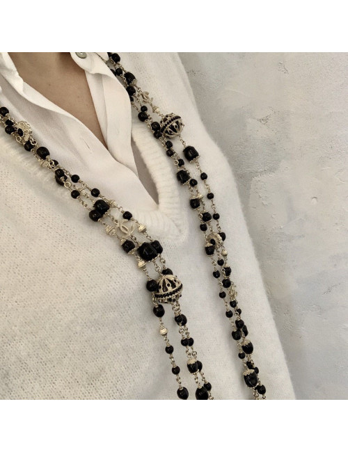 Boucles d'oreille CHANEL